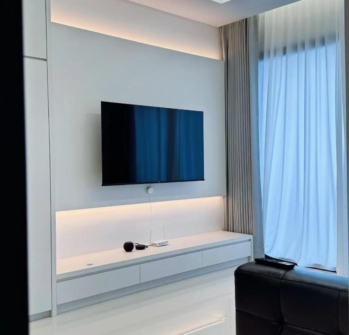 Fully Smart Condo In Sunway Velocity2 Kuala Lumpur 0*,
